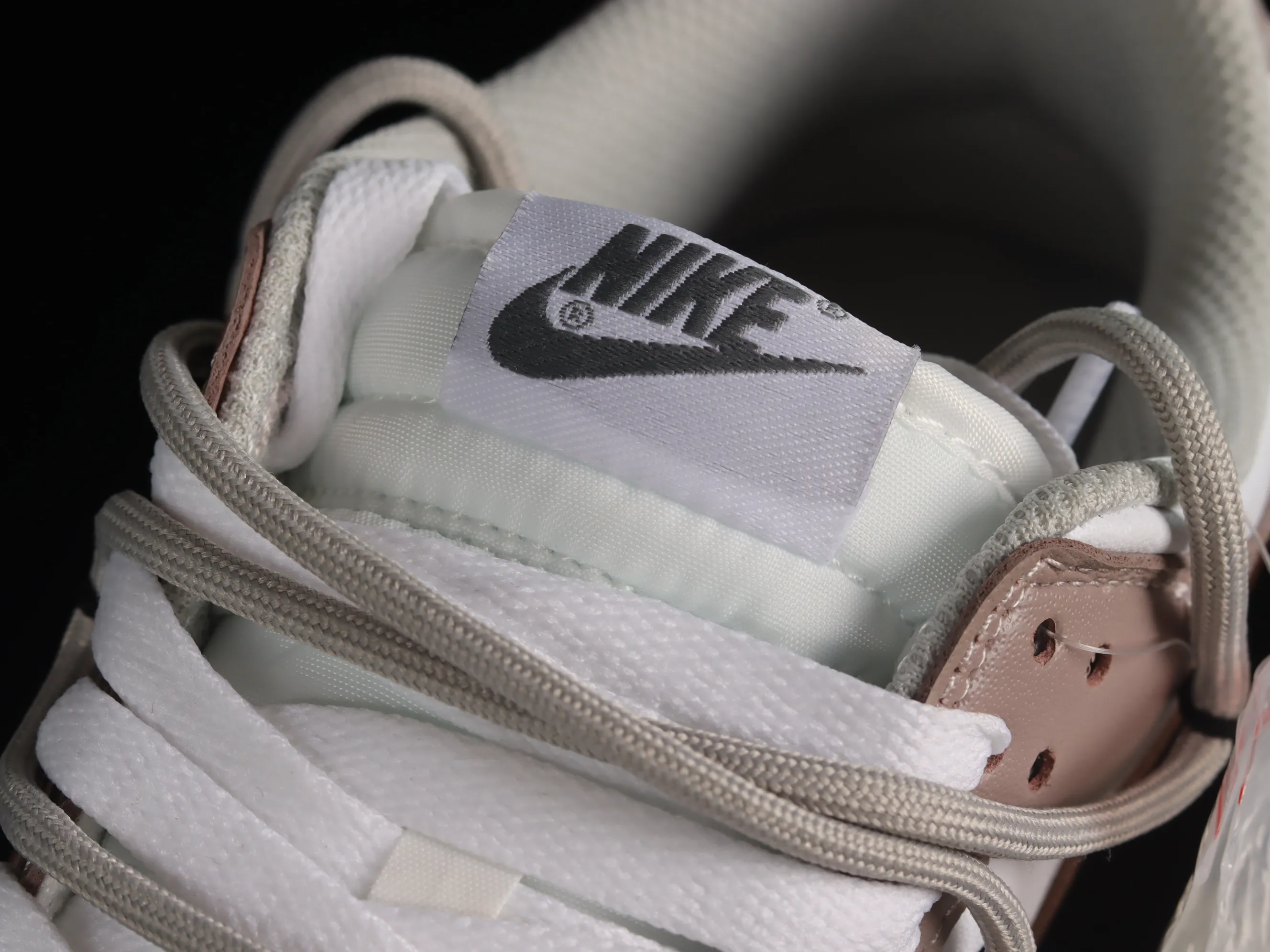 All Categories Nk SB Dunk Series Nk SB Dunk Low Low-top sneakers Nk Dunk Low Coco Latte Customized deconstructed strap casual sneakers DD1503-117